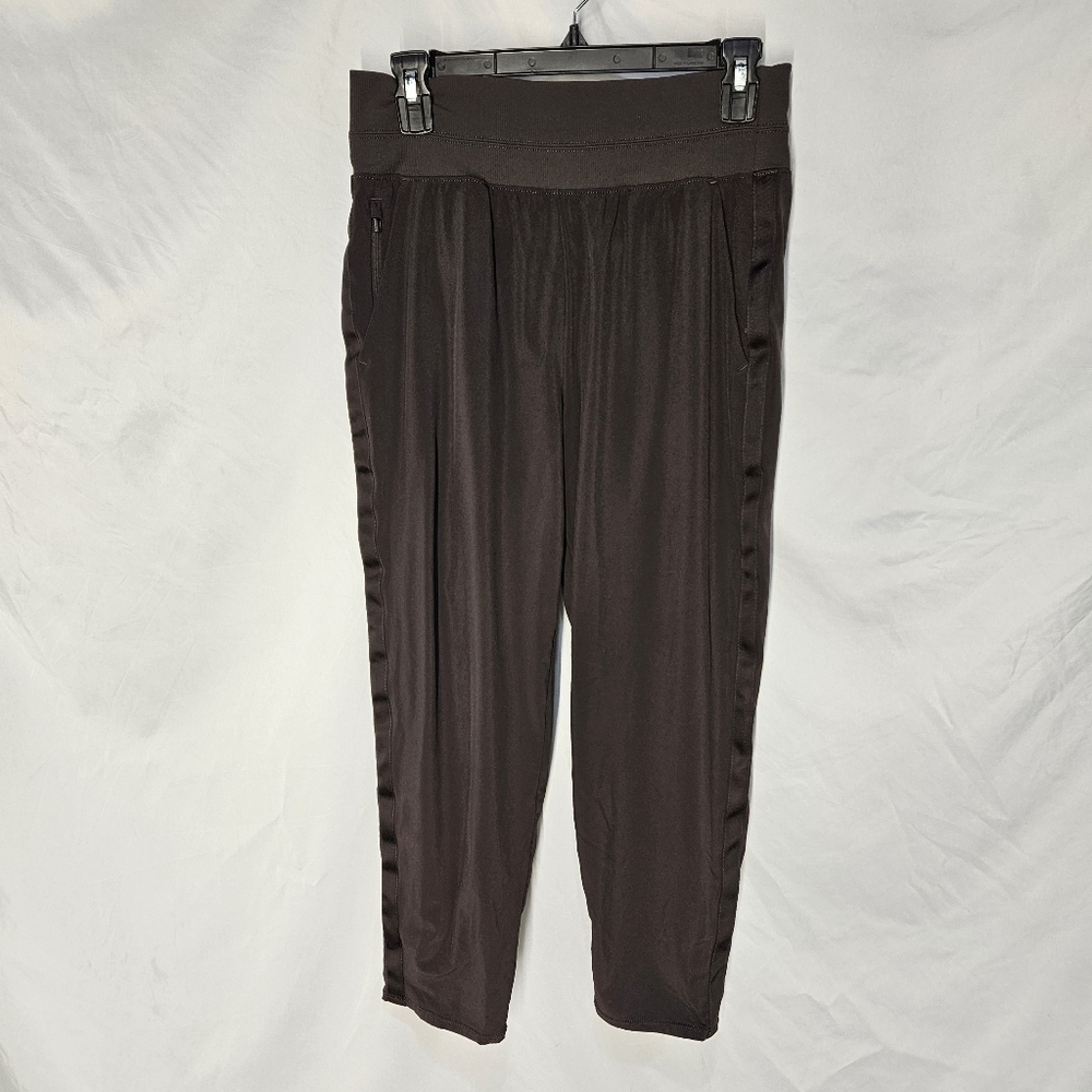 Athleta Nolita Slim Tapered Crop Pant size 10 Brown